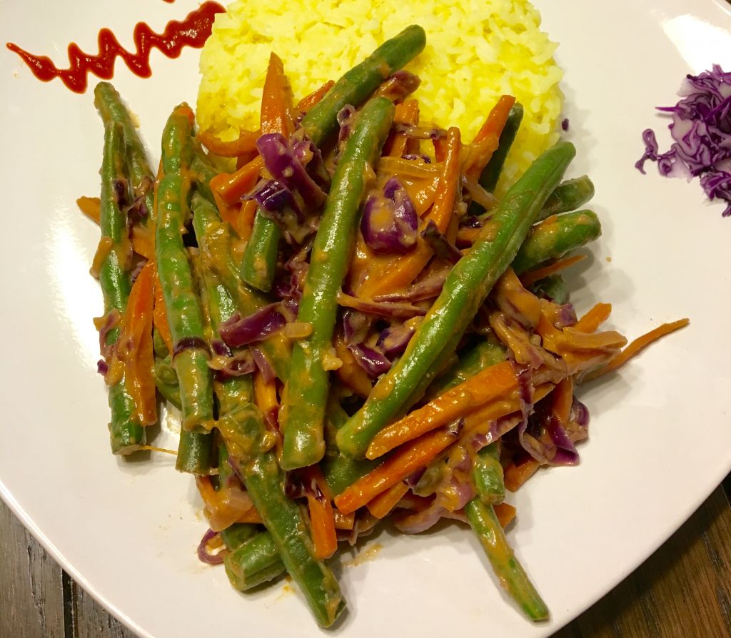 Thai Veggies in Peanut Sauce