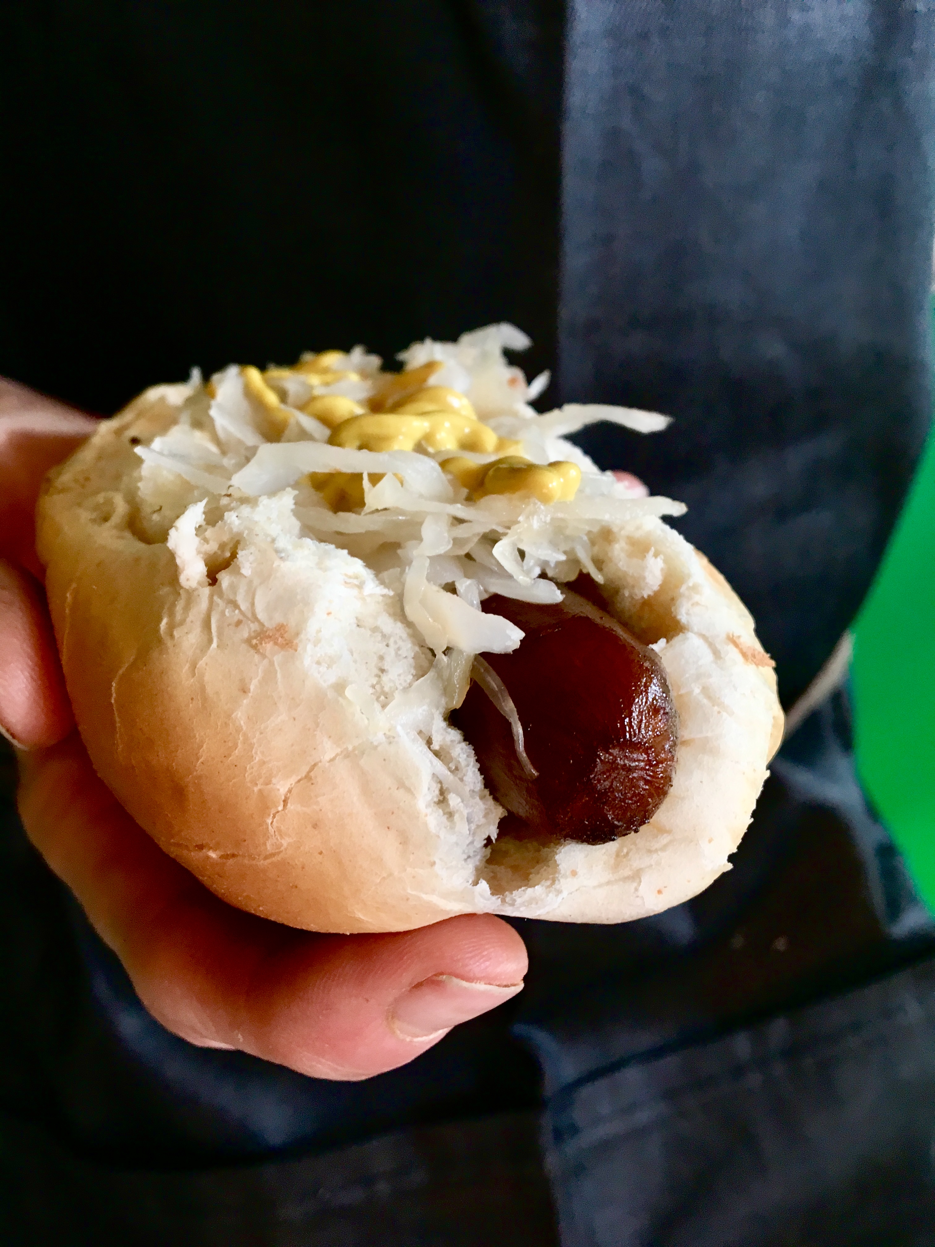 This incredible carrot dog recipe is almost too good to be believed, until you try it that is! :) It's a simple, easy, vegan recipe that will really surprise you with how spot-on it tastes! // plantpowercouple.com