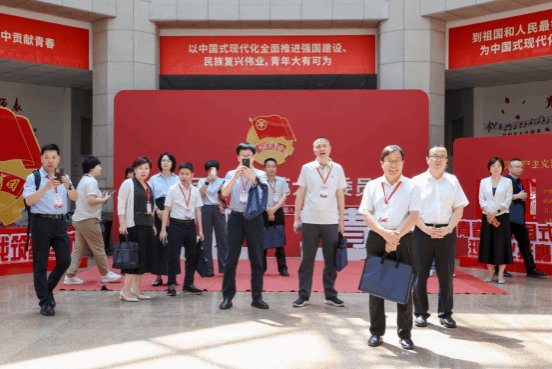 开云app登录入口与上海海港达成官方