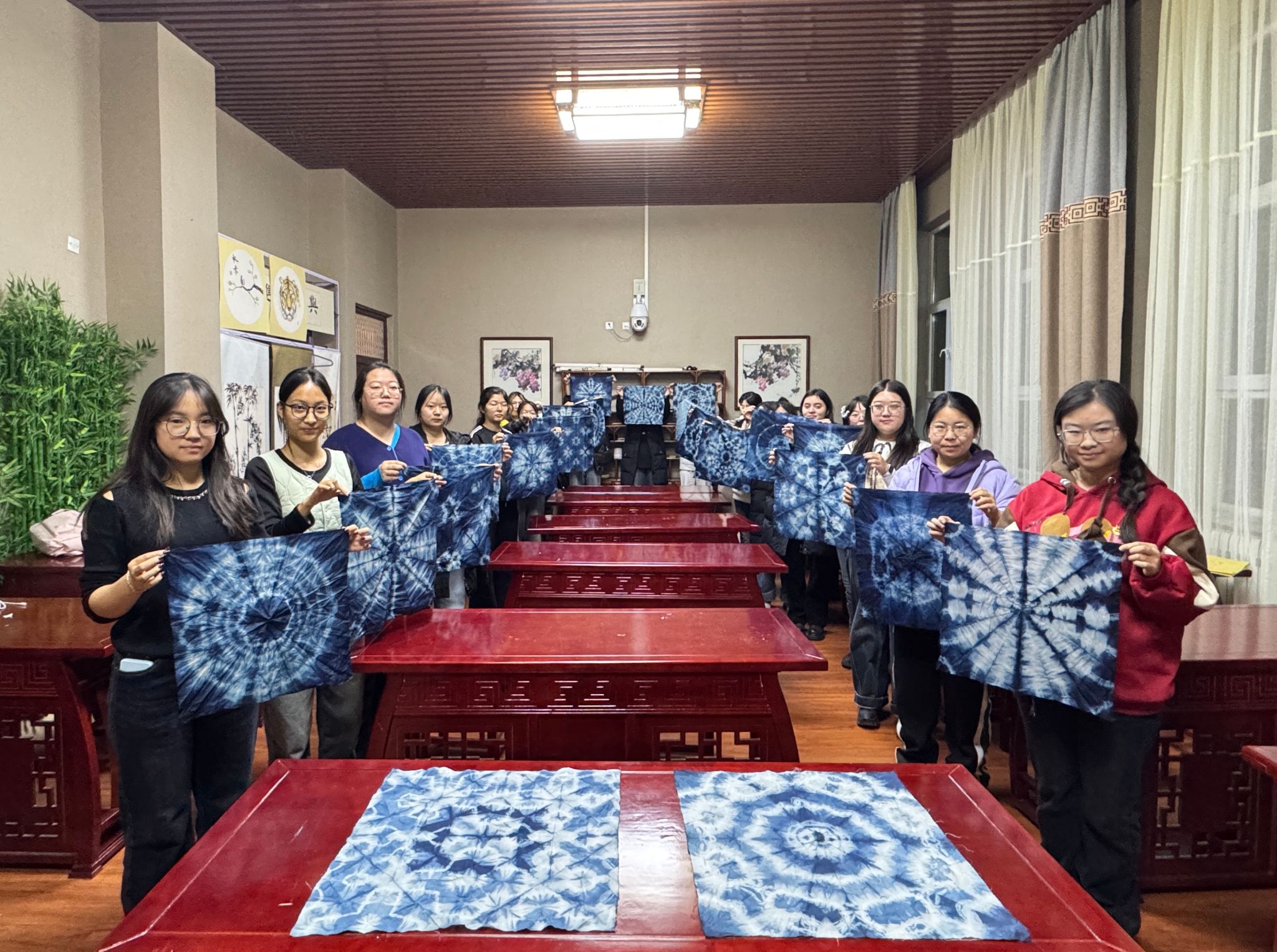 推动铸牢中华民族共同体意识从认知层面